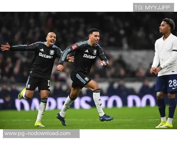 足总杯精彩对决拜仁狂胜热刺6比2引发全场震动